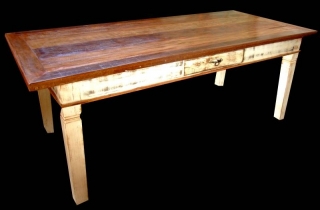 Ampliar imagem: MESA FEITA DE MADEIRA DE DEMOLIÇÃO M009